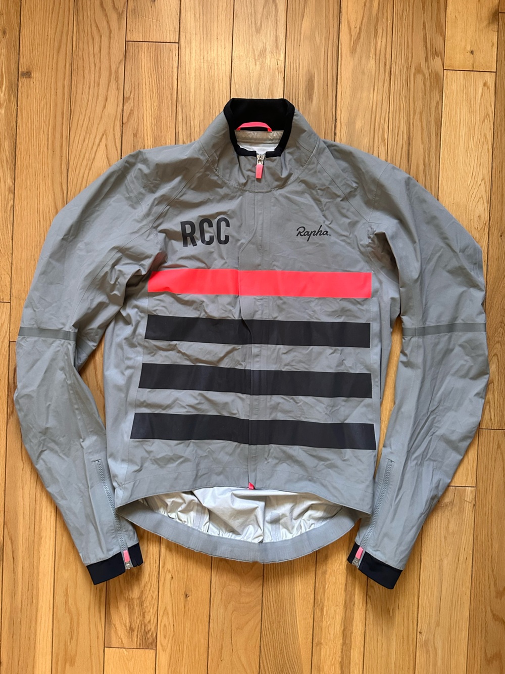 Rapha RCC Pro Team Race Cape size M
